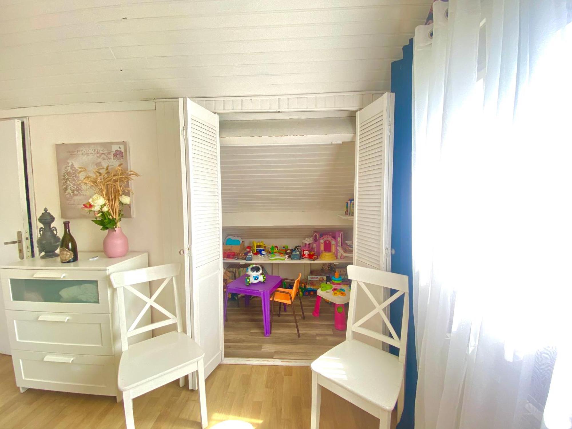 Une Ambiance Cosy Avec Jardin Privatif Nassandres Екстериор снимка